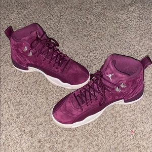 Velvet dark purple/maroon Jordan 23s: Size 8